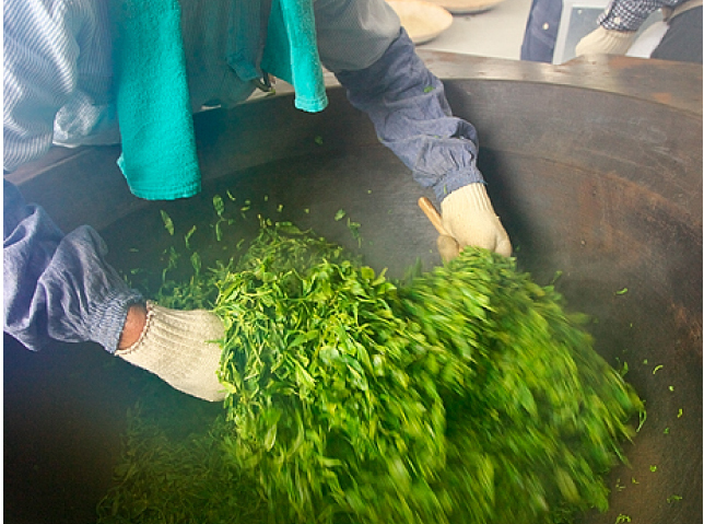 りぐり山茶 釜炒り
