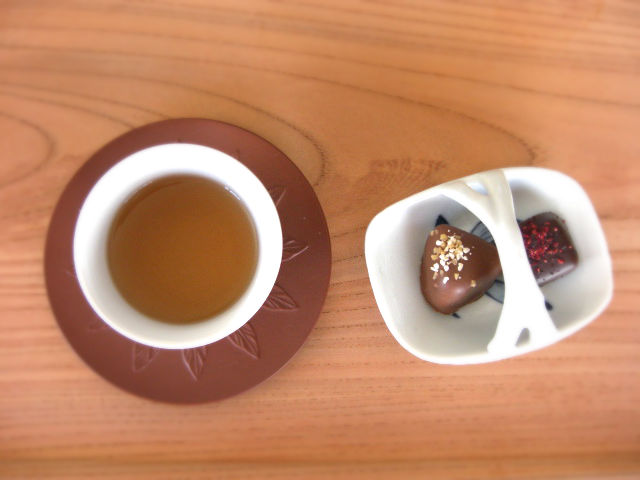ほうじ茶とチョコ2