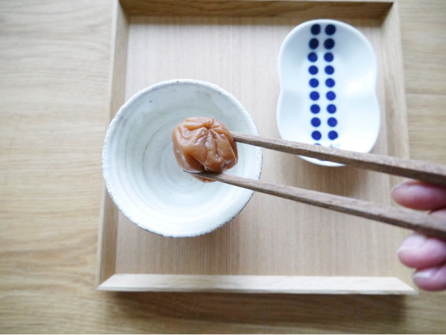 三年番茶 梅干し