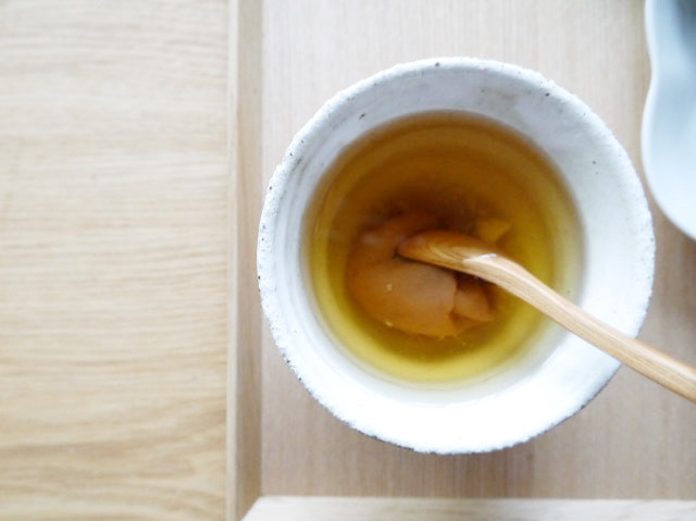 三年番茶 梅干しくずす