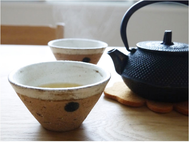 三年番茶　土瓶