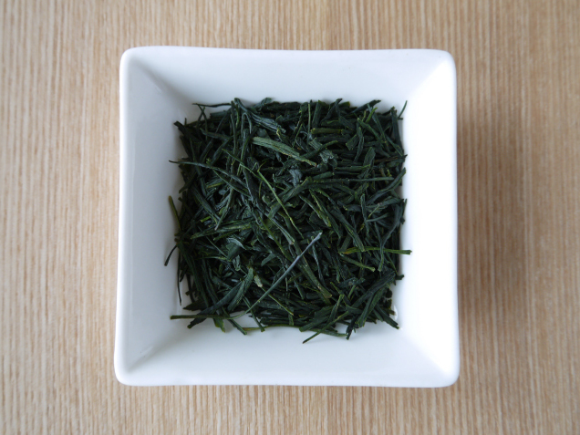 種子島新茶　茶葉