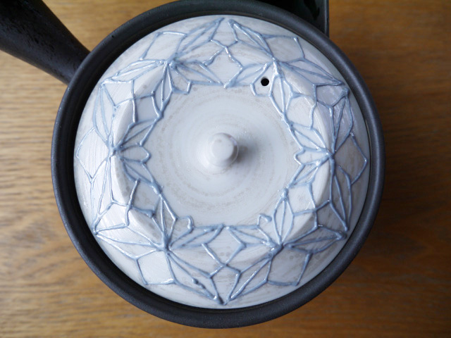 急須　有田焼　かご網